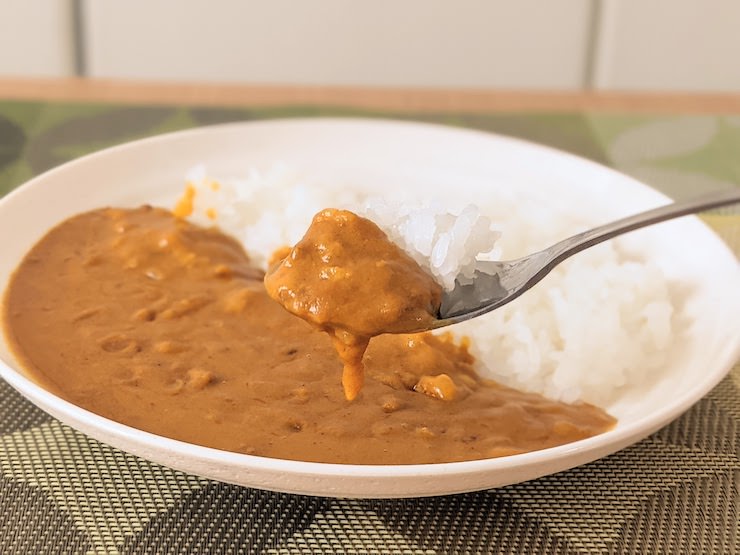 まろやかさの中にも辛さが効いたカレー